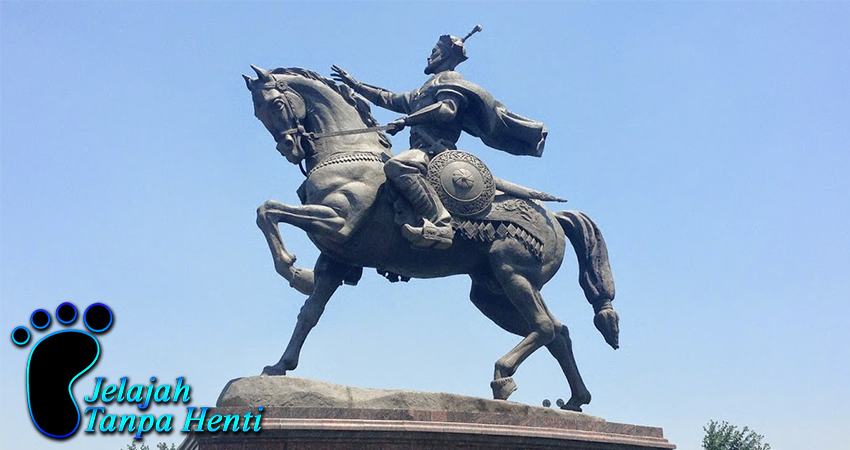 Menyusuri Jejak Sejarah di Uzbekistan
